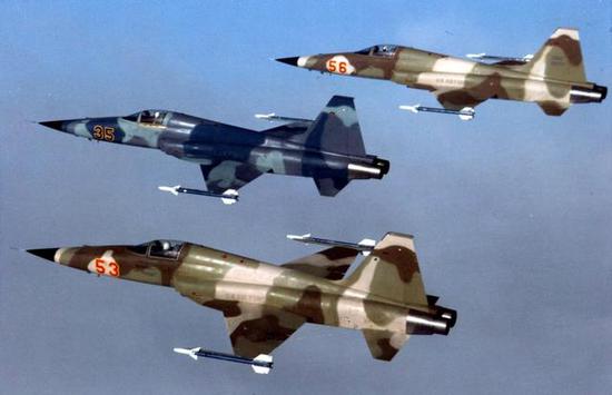 图片：美军假想敌部队的F-5E