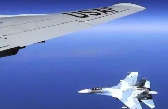 俄军出动核巡洋舰抵近阿拉斯加 或为回应美红旗军演