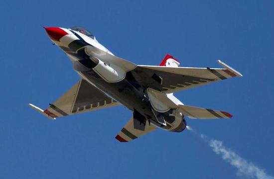 F-16战斗机叫战隼,确实很彪悍,短小凶悍,战果累累