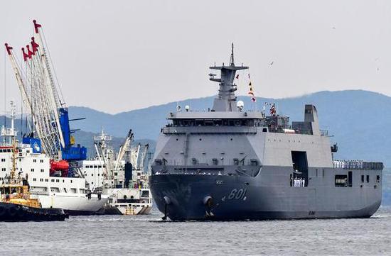 菲律宾海军LD-601型登陆舰抵达俄罗斯符拉迪沃斯托克