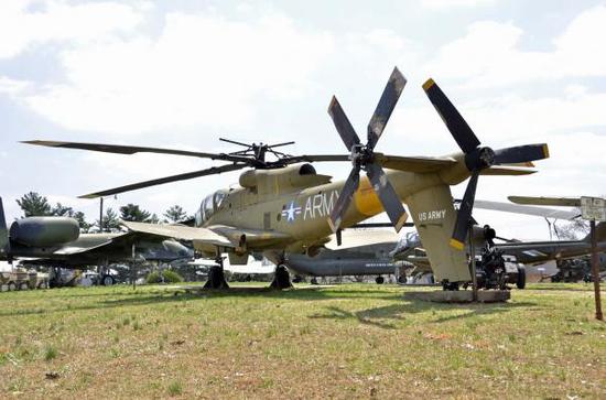 复合推进直升机早在美国YAH-56研制时期就已经提出，但是与卡莫夫局这个方案相比就显得陈旧落伍了