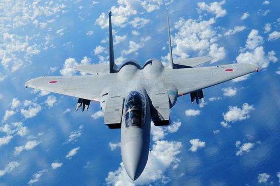 F15J