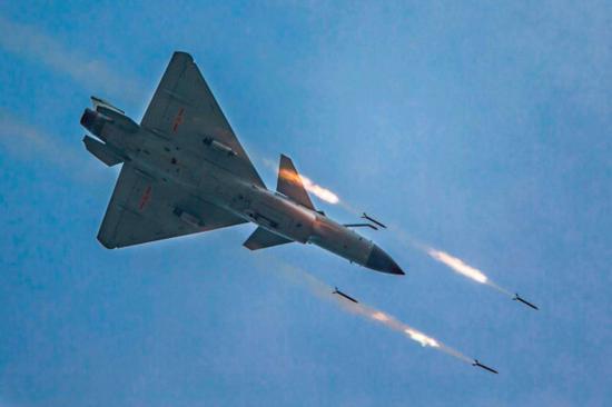 中国歼10C战力为何强 机载雷达在同级别战机