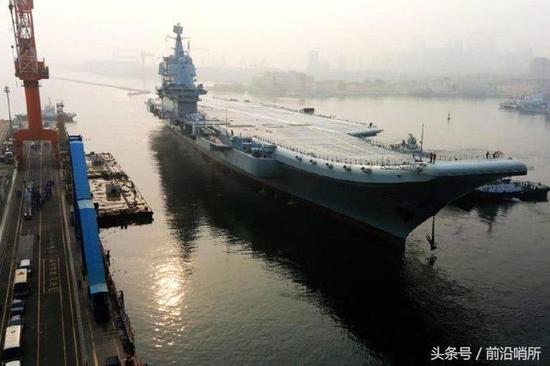 002型航空母舰