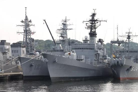 退役的DDG-170“泽风”,已经抹去舷号