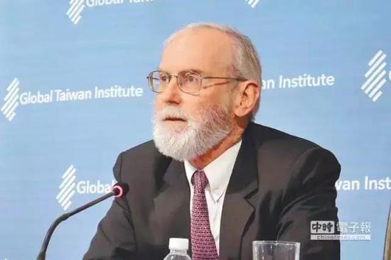 “美国在台协会”(AIT)台北办事处前处长杨苏棣