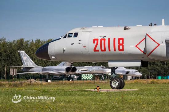 ͼ���з���ү�Ӱ��������������ƣ��������ٳ�һ����~