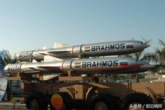 中国有布拉莫斯相当的导弹吗?我鹰击12射程是其2倍