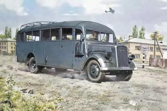 德国福特工厂生产的W39军用巴士