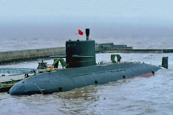 资料图:中国海军新型常规潜艇