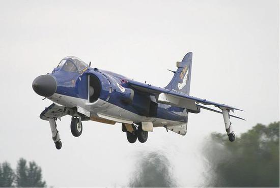 我国曾用歼6研制首架垂直起降战机 一技术F35