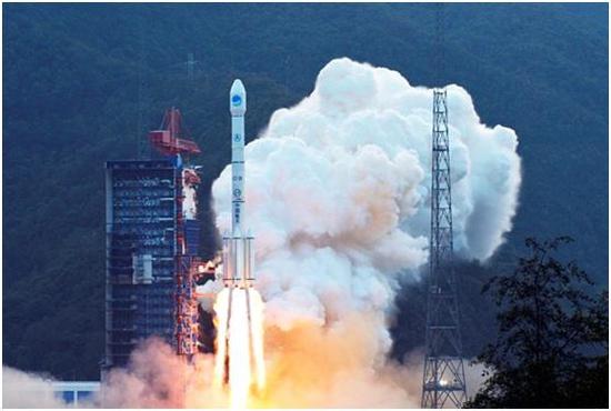 我民用飞行器可给轨道卫星延寿 战时可变卫星歼击机