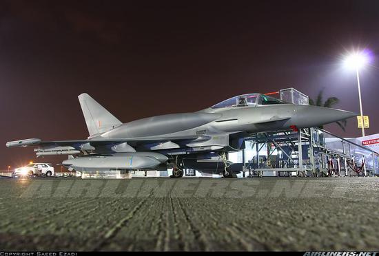 中国歼10C为何不参考F16配保形油箱 风洞测试