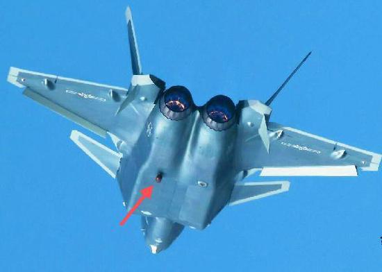 中国歼20被印苏30发现?加装一设备就为让三代