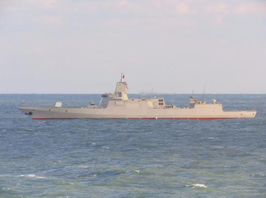 055型驱逐舰
