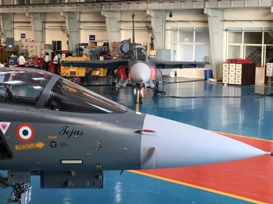 印度从北非到东南亚砸钱问路 欲将LCA卖全球