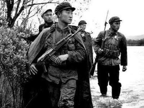 60-70年代中国面临军事上的巨大压力