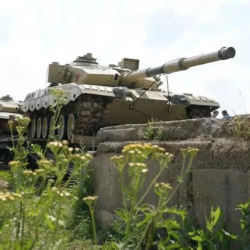 ▲96B并不是中国军队目前装备的最先进坦克