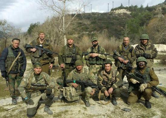 ���ҿ��ڣ�פ������ֱ���������ISͬ���ھ�