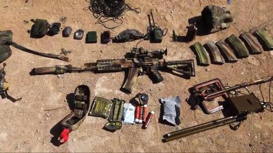 ���ҿ��ڣ�פ������ֱ���������ISͬ���ھ�