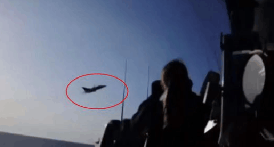 �ݶ�ý����������ʱ��14��12ʱ(����ʱ��17ʱ)������˹��ͳ�վ���Ī˹����ջչ�����������ڽ���ֱ�����ߣ��ش����ڸ���Ȥ����ᡢ�������������⽻�����⡣����˹�������̨�͹㲥������һ��һ�ȵ� �����վ�ֱ�����ߡ���Ŀ����ֱ����ͼΪ����˹��ͳ�վ��μӡ����վ�ֱ�����ߡ���Ŀ��