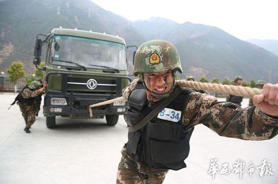 �侯�ѻ��ֵ�1ǹ�����ӷ���ǹ���� ��2ǹ����