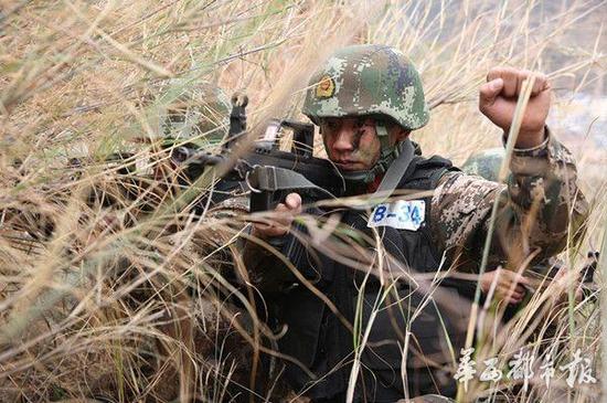 �侯�ѻ��ֵ�1ǹ�����ӷ���ǹ���� ��2ǹ����