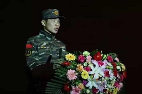 王旗篇:用忠诚挺起中国军人的脊梁