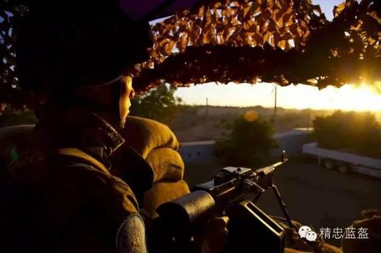 首批马里维和先遣队员:在艰难中等待援军