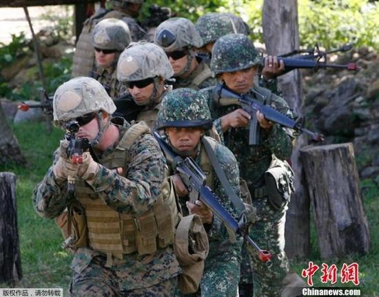 日媒：菲新总统愿与中国对话疏远美国 或影响亚太安保