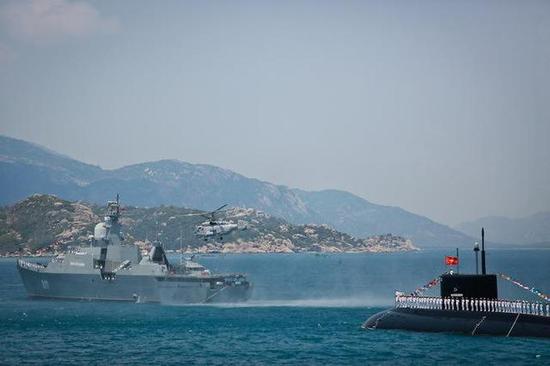 Խ���û��弶Ǳͧ͵Ϯ�Ҿ���ĸ�����ж����սʵ��������С��