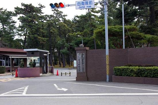 “空中武士刀”:解读“精锐无比”的日本自卫队特别空挺团