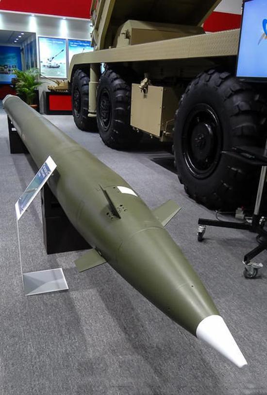 比导弹还厉害的这款火箭弹中国独有，一次齐射可消灭120辆坦克