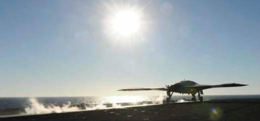 从航母上起降的MQ-25“黄貂鱼”概念机(资料图片)