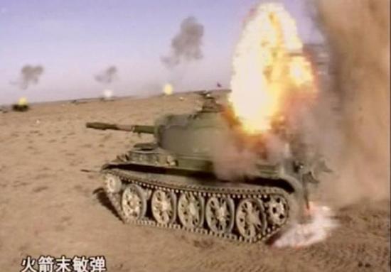 比导弹还厉害的这款火箭弹中国独有，一次齐射可消灭120辆坦克