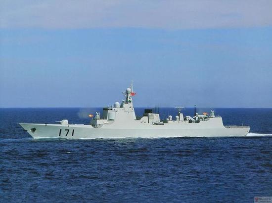 48600马力，射程280公里，中国海军首先使用垂发系统军舰