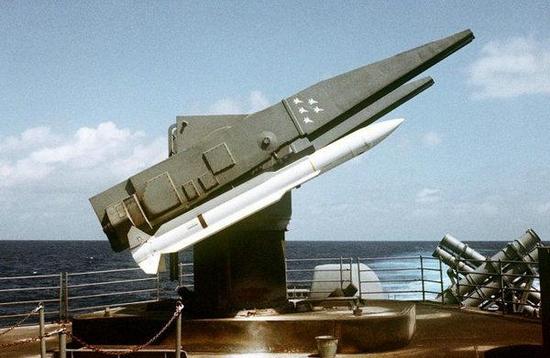世界首次双超反舰导弹作战，竟然发生在中国的台湾海峡里