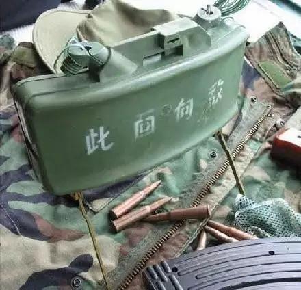 深度挡子弹的华为和会爆炸的三星组合能防穿甲弹