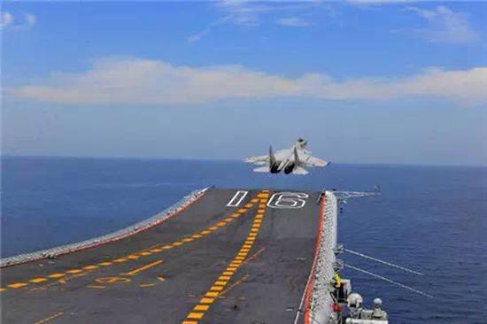 军报:“辽宁舰”入列四周年 如何形成战斗力? 军报:“辽宁舰”入列四周年 如何形成战斗力?