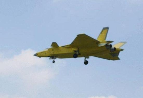 深度:歼20终极使命就是猎杀F22 根本不用理会