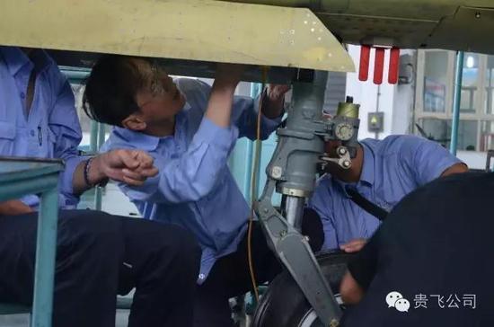 ����������װ�ֳ�����ͷ����������¼�ƽ���ܷɻ�