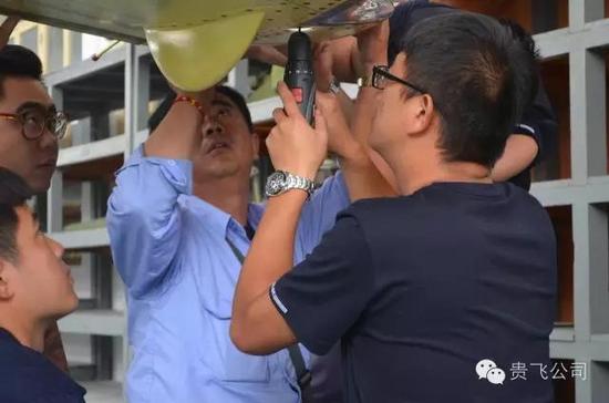 ����������װ�ֳ�����ͷ����������¼�ƽ���ܷɻ�