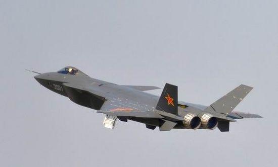 如果歼20现在遭遇F22战机空战结果会怎样?打破美军优势地位