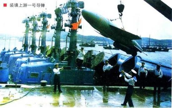 中国海军首枚反舰导弹:采用世界最顶尖技术但从未命中过靶船