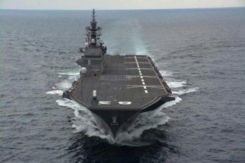26000吨 38米宽甲板 日本费尽心思造它真能对抗辽宁舰？