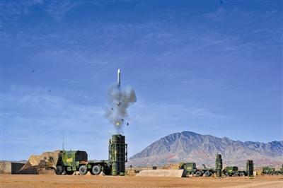 红旗-16防空导弹摧毁高速靶机超低空巡航导弹