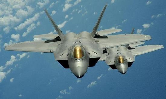 F-35空战性能不如预期，美国空军只好继续用老鹰