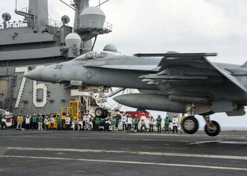 美在中国周边军演不断:同日本练登陆 与印尼演空战