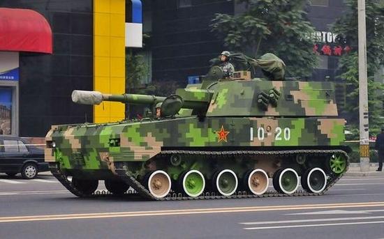 从122毫米自行榴弹炮的发展看中国军工的进步 有积累才会爆发
