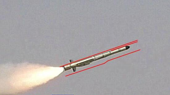 中国新型反潜导弹震撼亮相空中迅速大角度转弯图